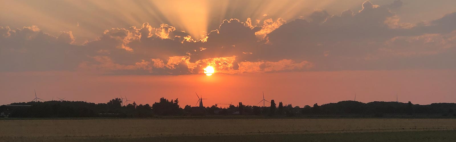 Sonnenuntergang in der Eifel